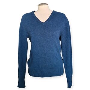 VINTAGE Marine Blue Scottish Cashmere V-Neck Sweater